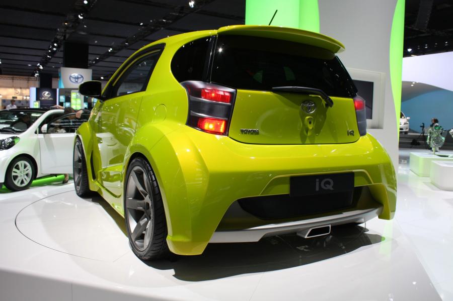  Toyota iQ Sports 2009 года  (фото 18 из 18)